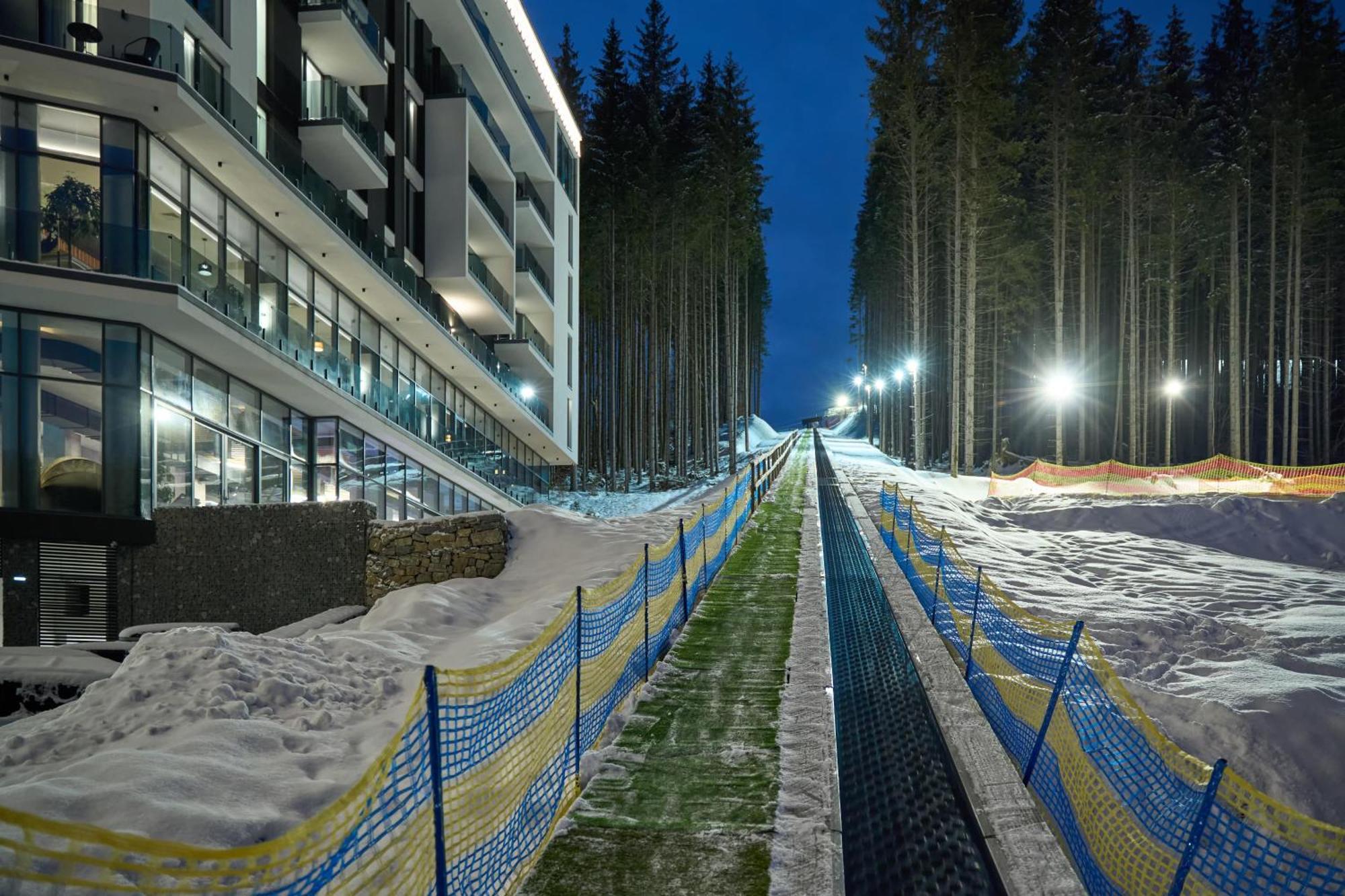 Twins Hotel & Spa Bukovel Exterior foto